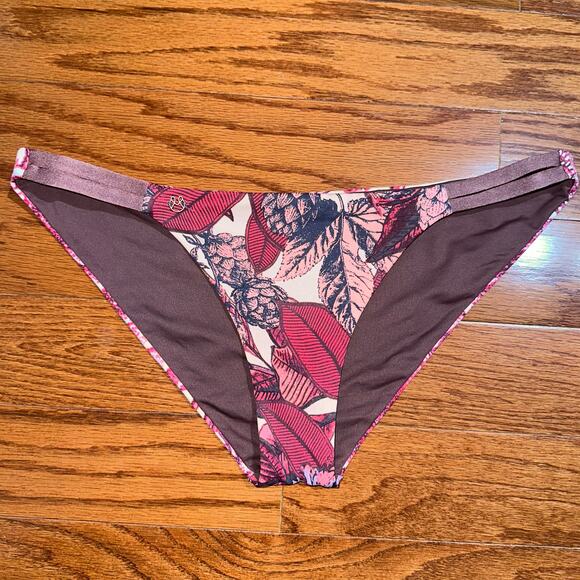Maaji Flowery Knots Split Tab Side Hipster Bikini Bottom Size Medium - Picture 3 of 13